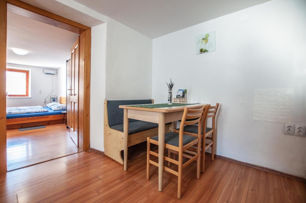 Hostel, Rooms And Apartment Ceklin Bohinj Ngoại thất bức ảnh